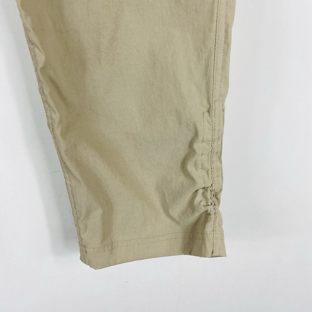 Eddie Bauer Capri Pants Women's 4 Tan Ascent Walking Hiking Outdoor Casual - Picture 3 of 7